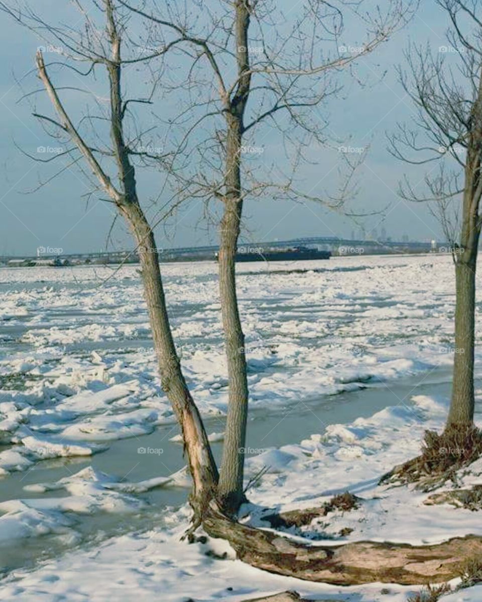Ice on Delaware river