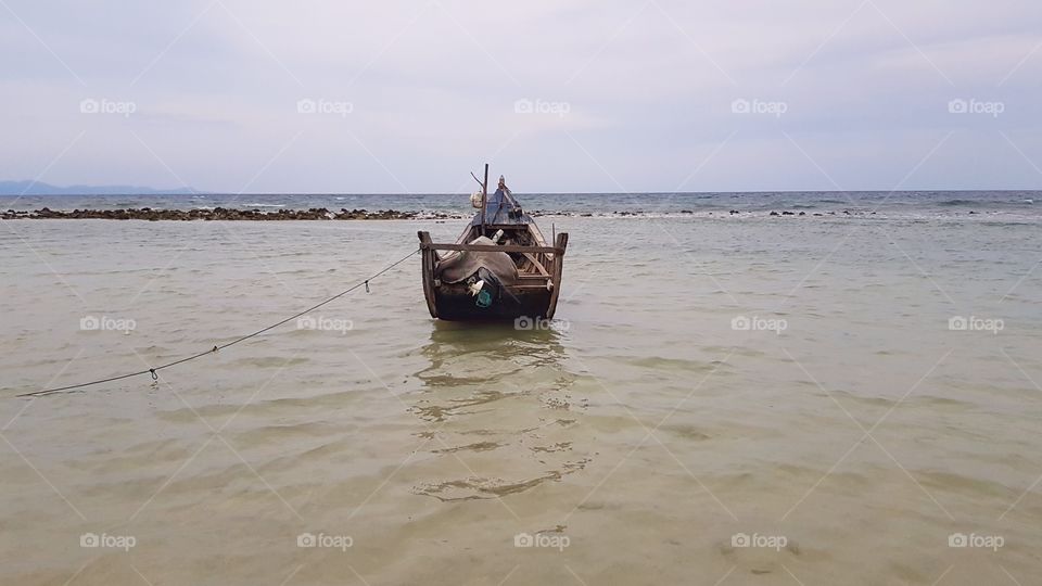perahu nelayan