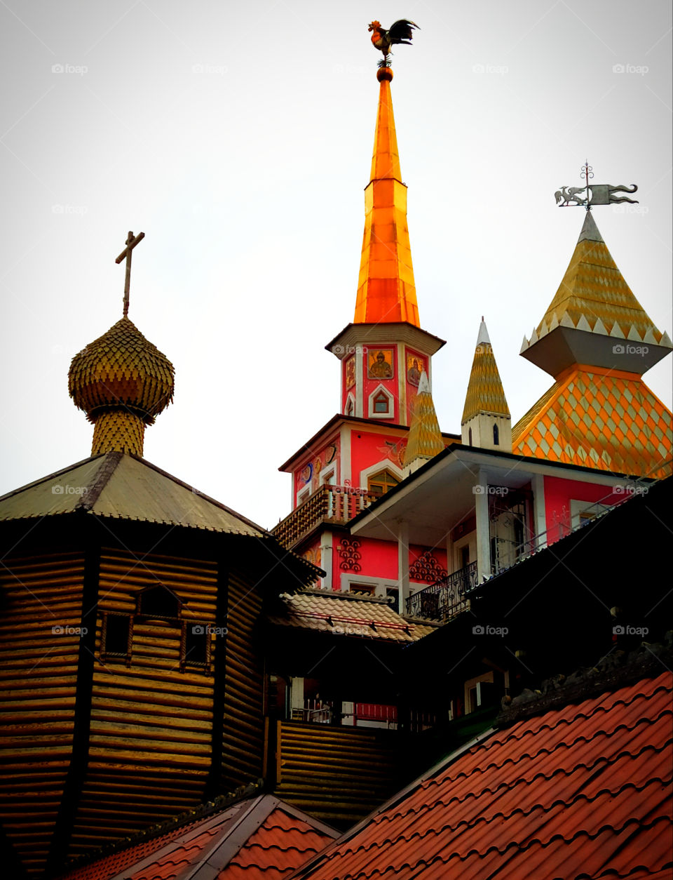 Part of the wooden domes of the Izmailovsky Kremlin
