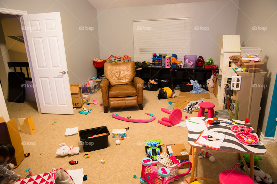 what a mess in kid's room