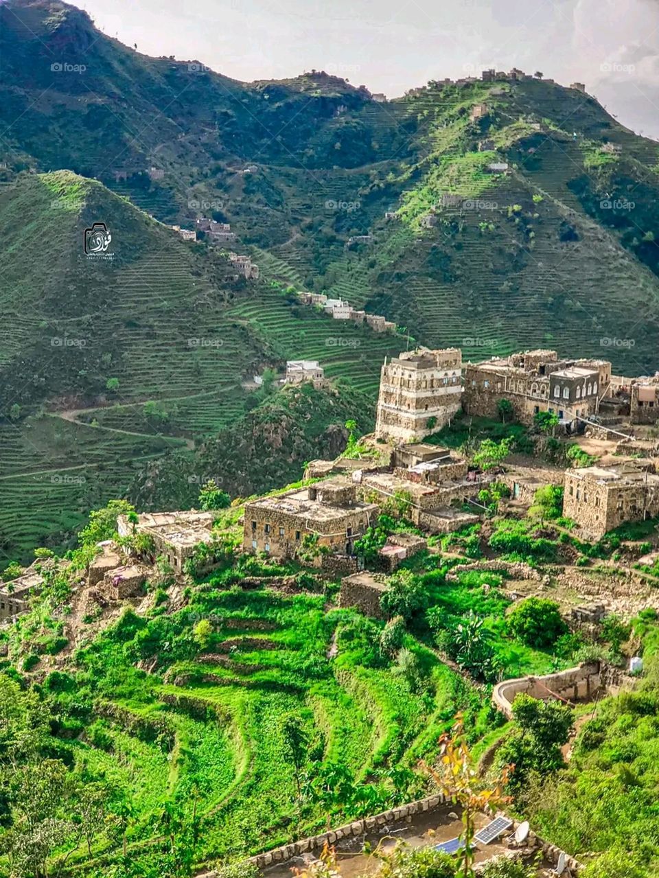 Glory be to God and the natural landscapes, and there is no place more wonderful than them. It is Happy Yemen, Raymah Governorate, gentlemen