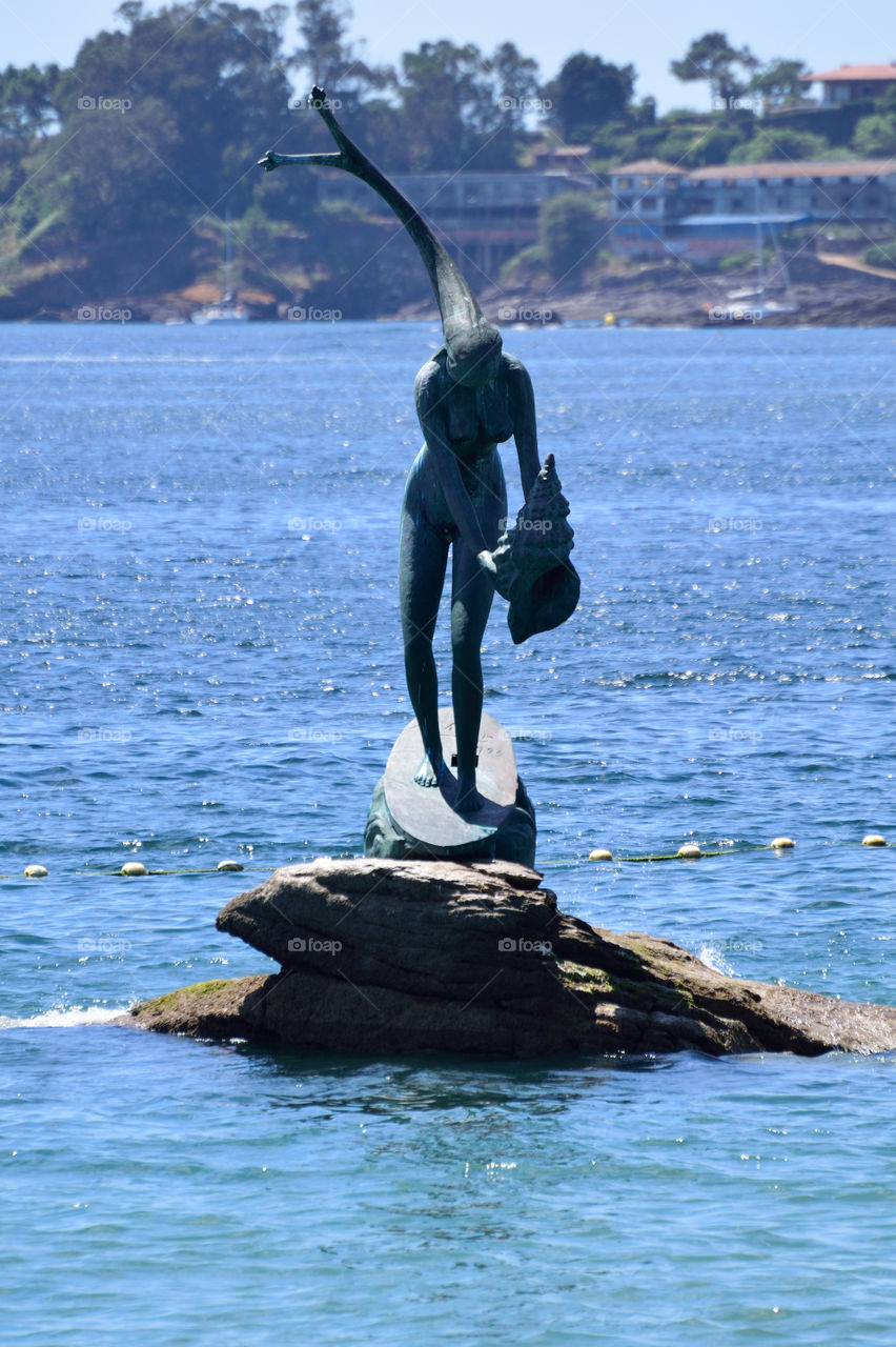 La Madama, statue at Silgar beach, Sanxenxo, Galicia, Spain