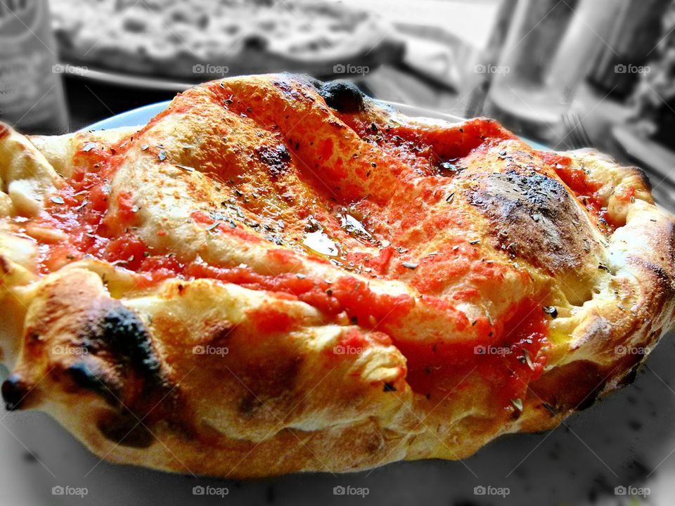 calzone pizza