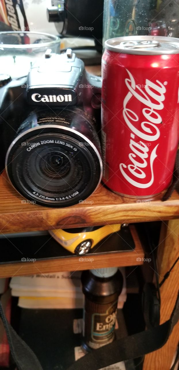 camera coke