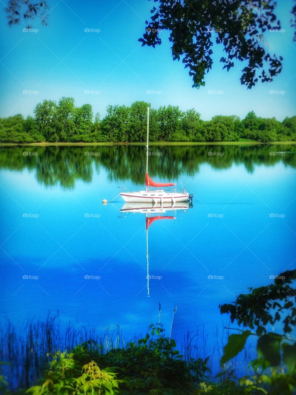 St Lawrence River Sail boat