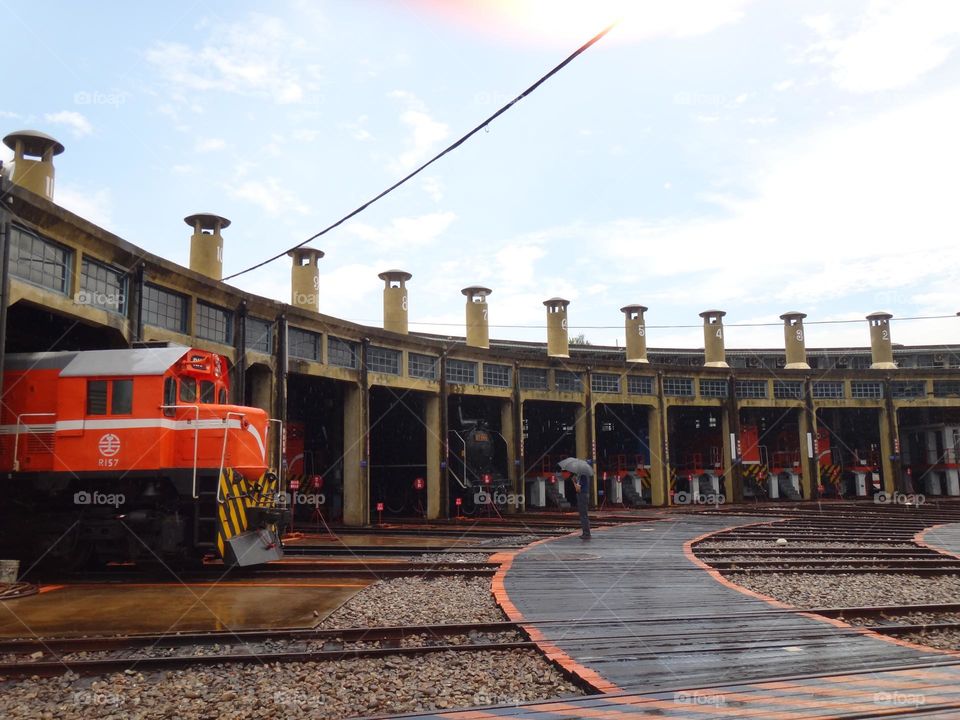 Changhua Roundhouse is a railway roundhouse operated by the Taiwan Railway Administration . The roundhouse is located directly north of Changhua railway station. Built in 1922, it is the only surviving railway roundhouse in Taiwan.