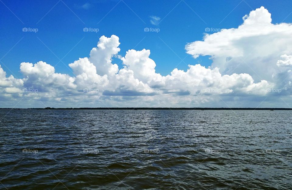 Cloudscape, the beauty of the Cumulus, Stratocumulus and Cumulonimbus cloud formations.