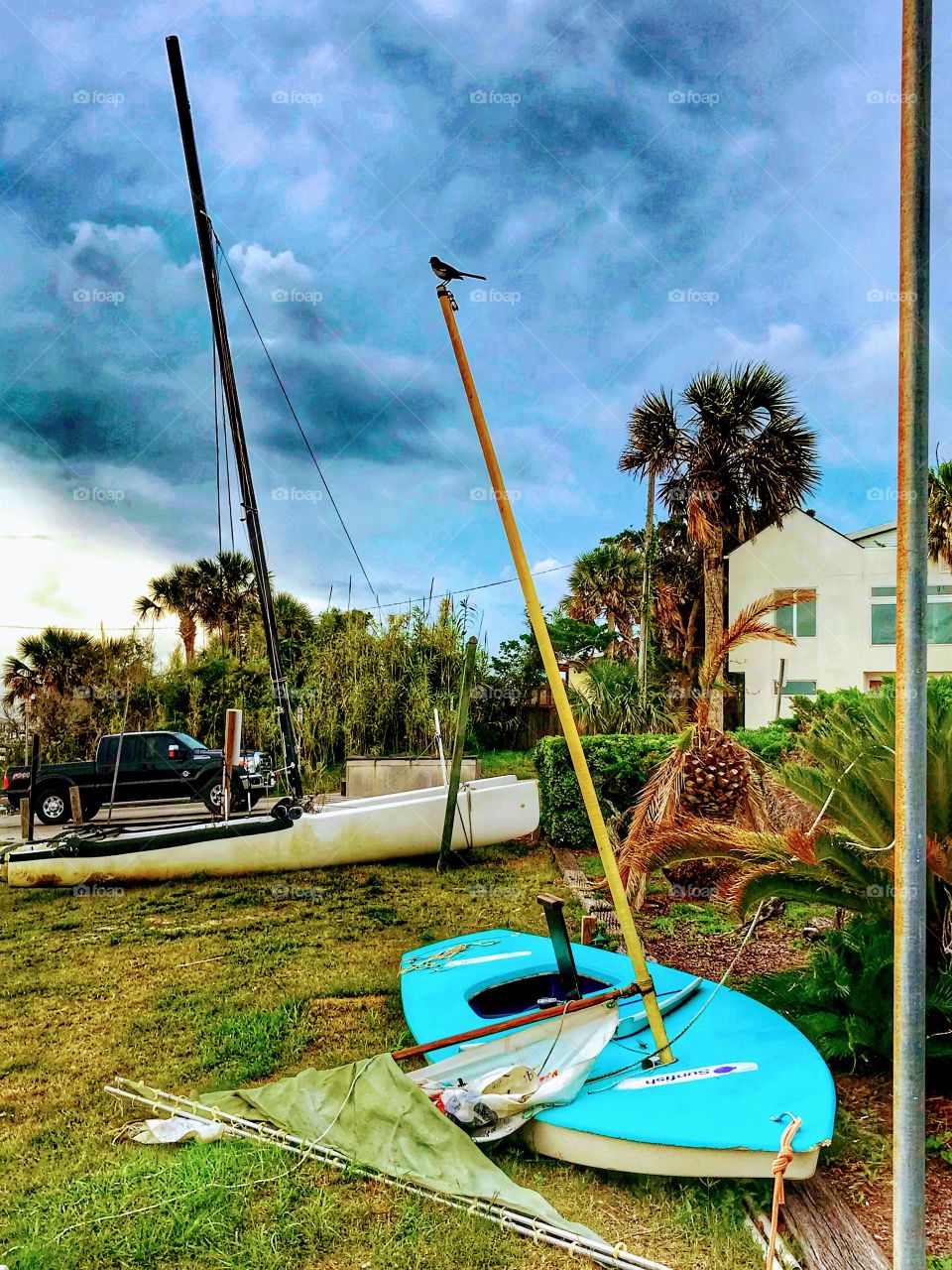 Bird’s eye view atop the mast