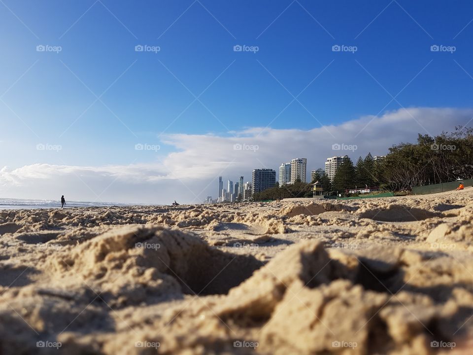 morning beach walk to city of gold coast