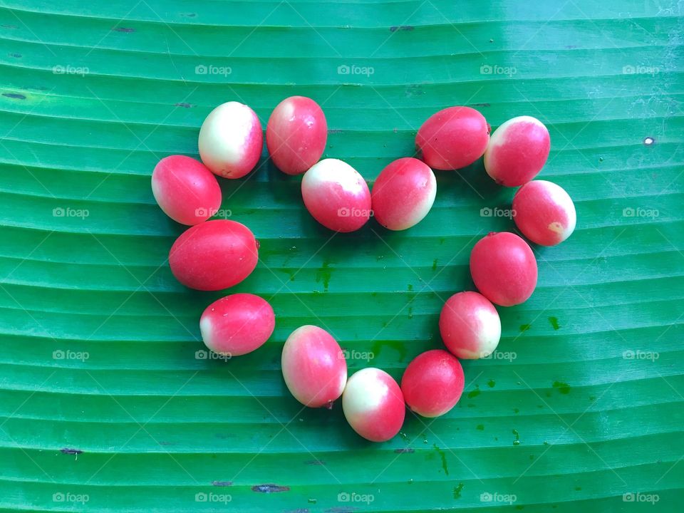 fruit red
heart-shaped