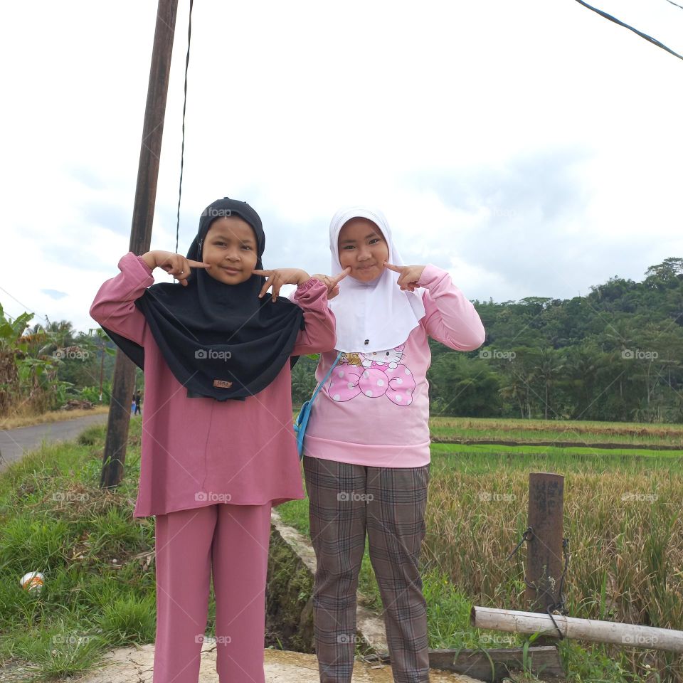 Waiting for the time to break the fast