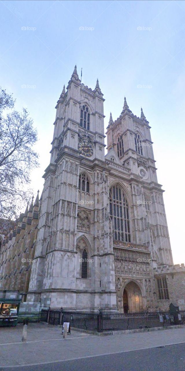 Lâu đài Cổ tích.