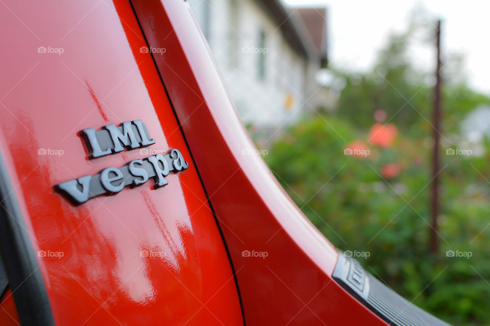 LML Vespa logo on the motorbike