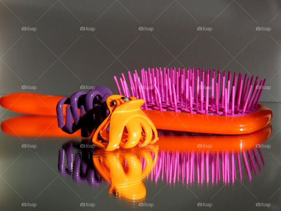 Hair Accessories With Reflection