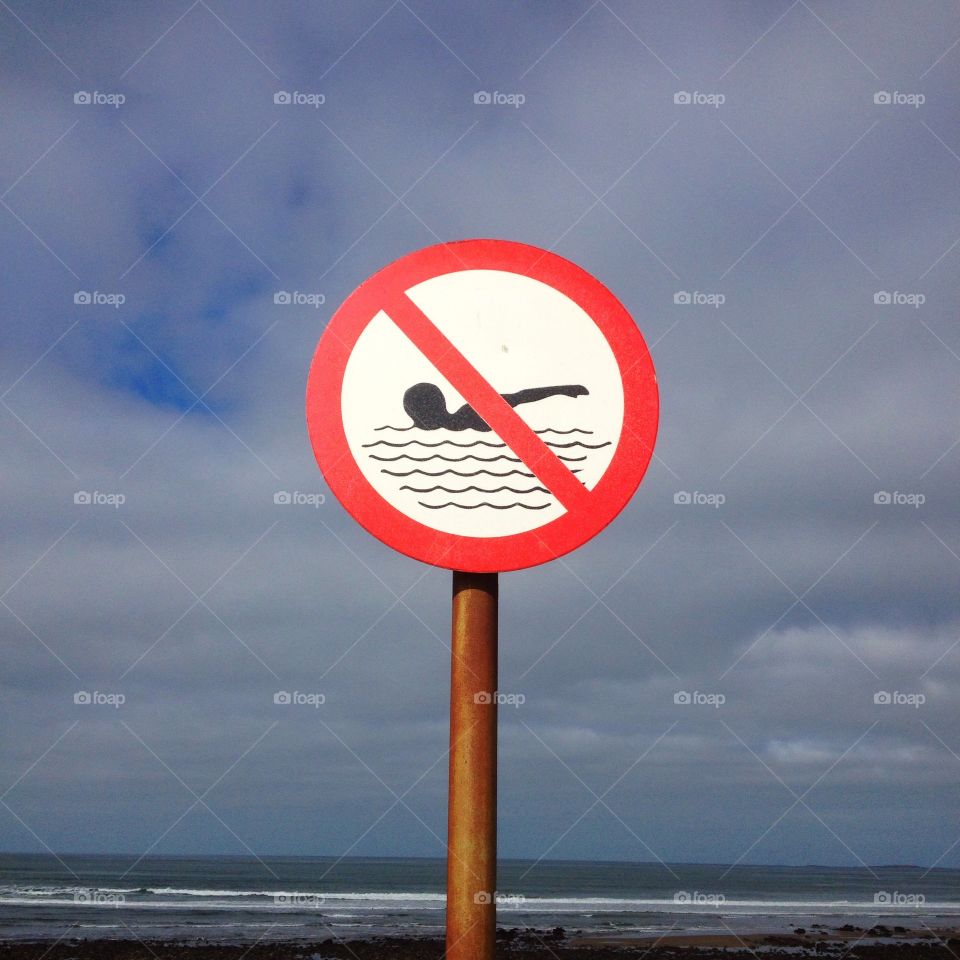 No swimming. No swimming sign