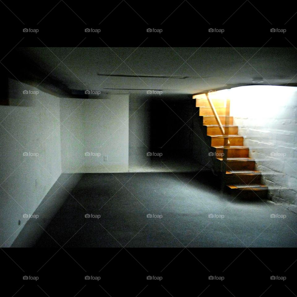 basement blur