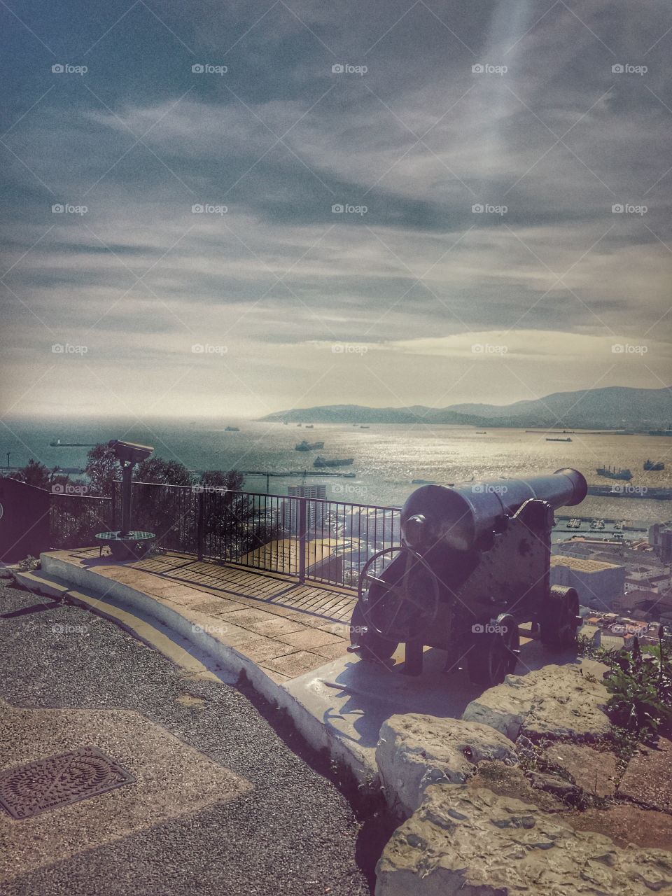 Gibraltar history, cannons, views, 