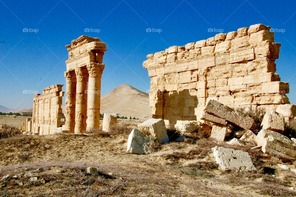 Palmyra, Syria/ is this still there? 