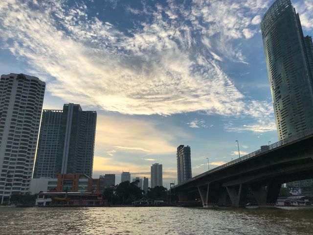 Taksin Bridge