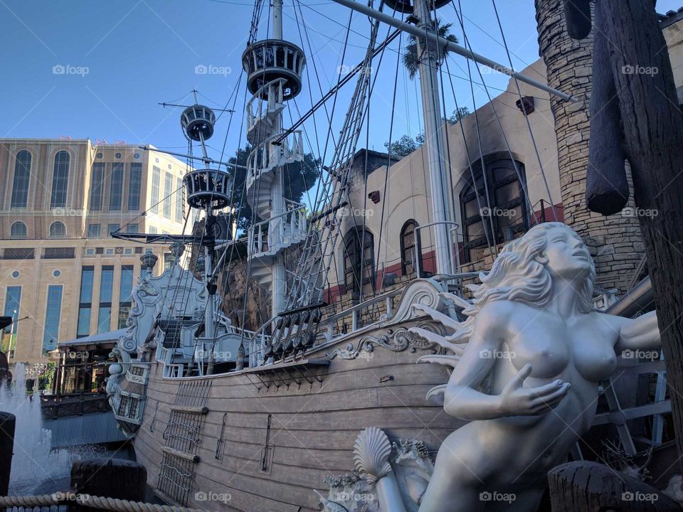 Pirate ship Treasure Island Las Vegas