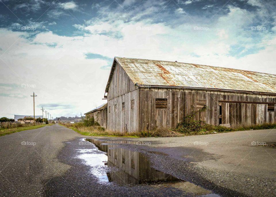 Abandoned building against sky