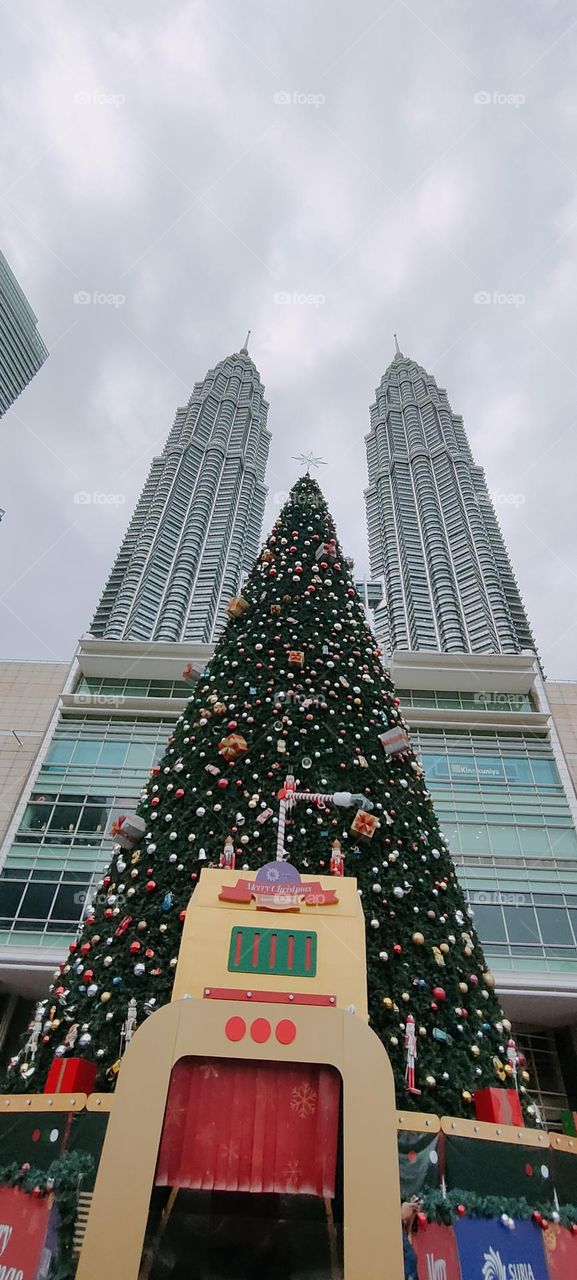 CHRISTMAS DECO HEART OF KUALA LUMPUR