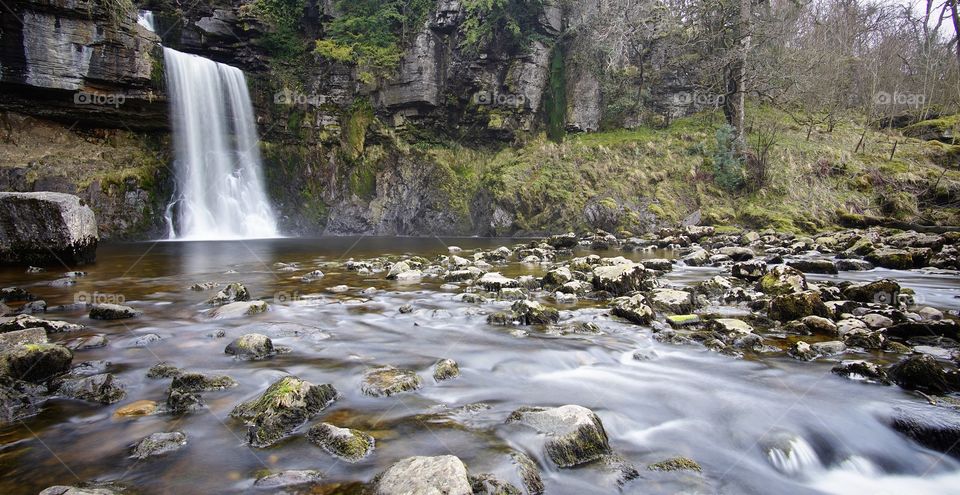 Thornton Force . Waterfall in The Yorkshire Dales