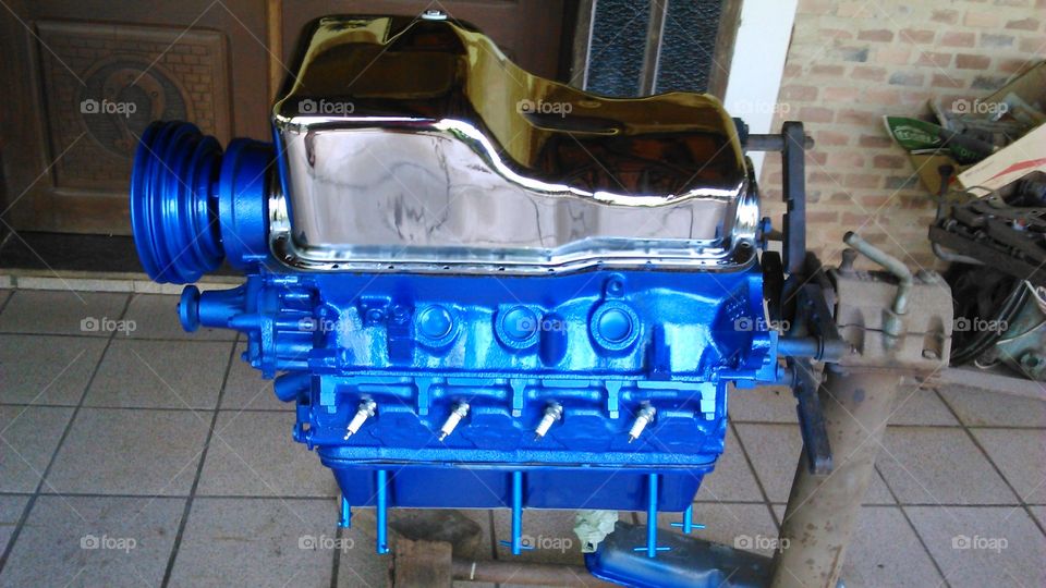 Ford 302 V8 engine