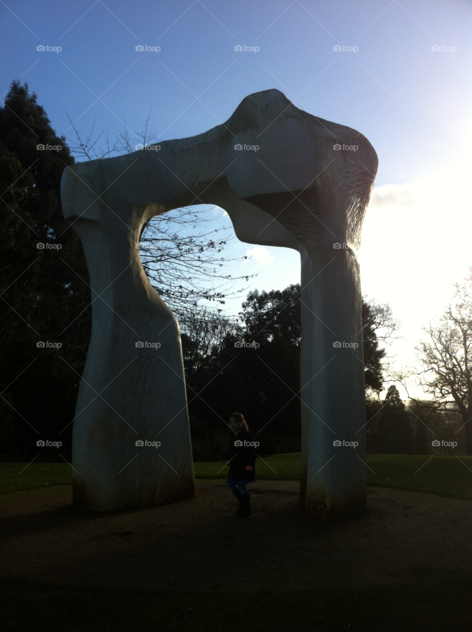 surrey park sculpture arch by holness19