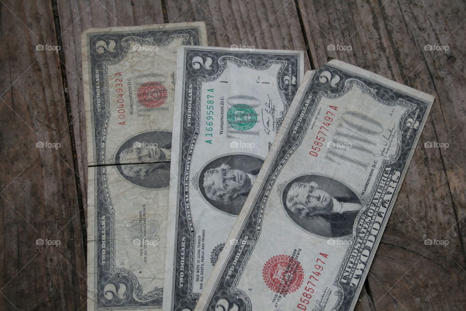 2 dollar bills unique money 