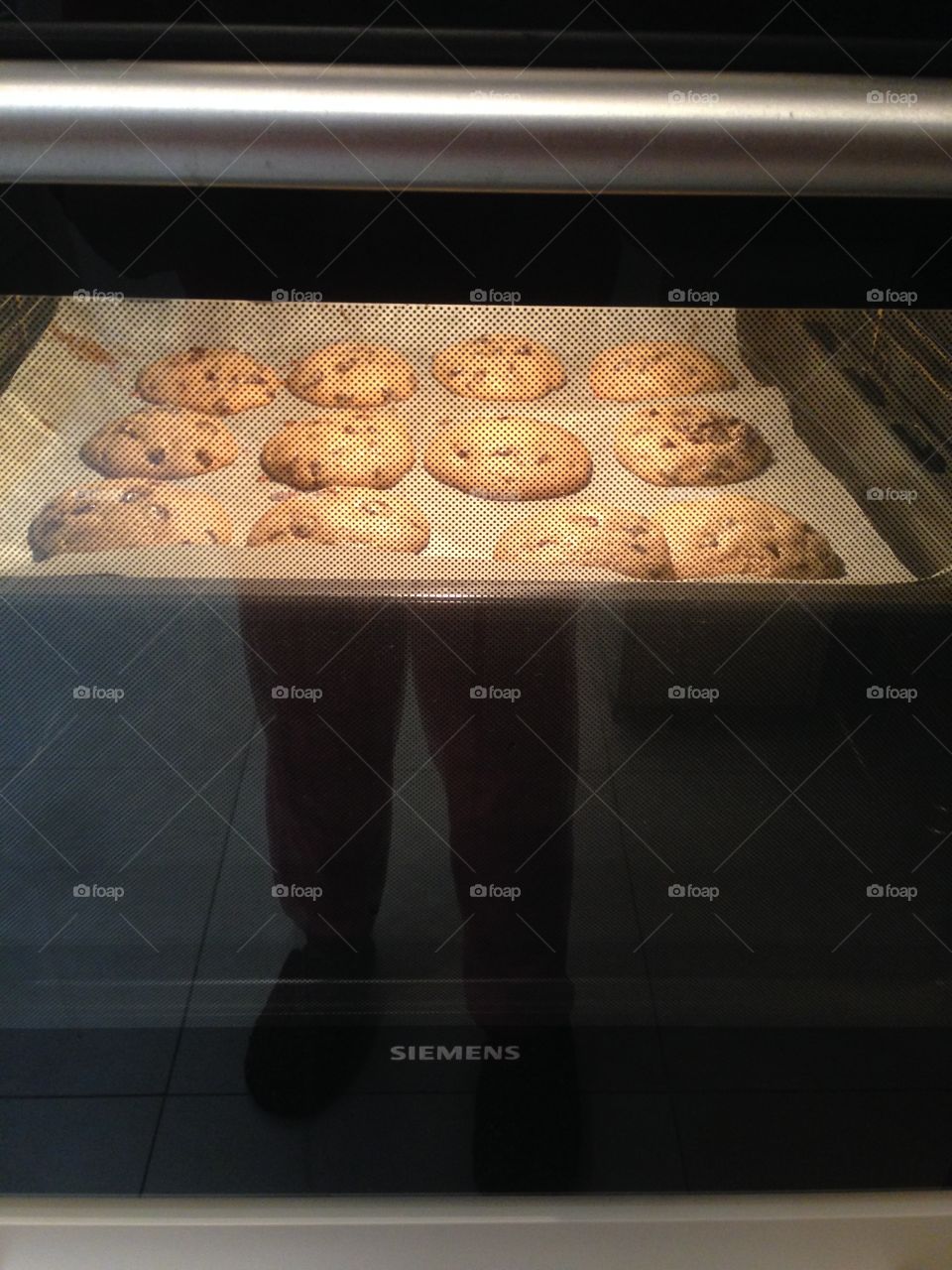 Cookies 🍪 in the oven 