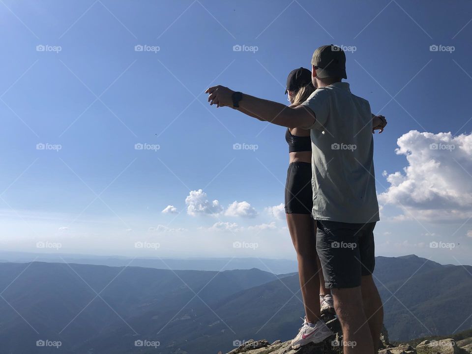 Couple mountain