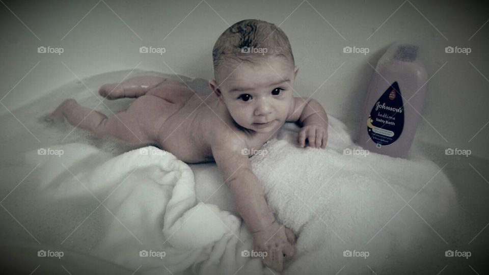 Bath time play in the bath with Johnson's