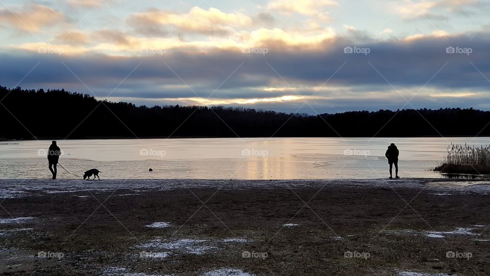 Sunset winter ice lake reflection , solnedgång vinter is sjö reflektion Härlanda Tjärn 