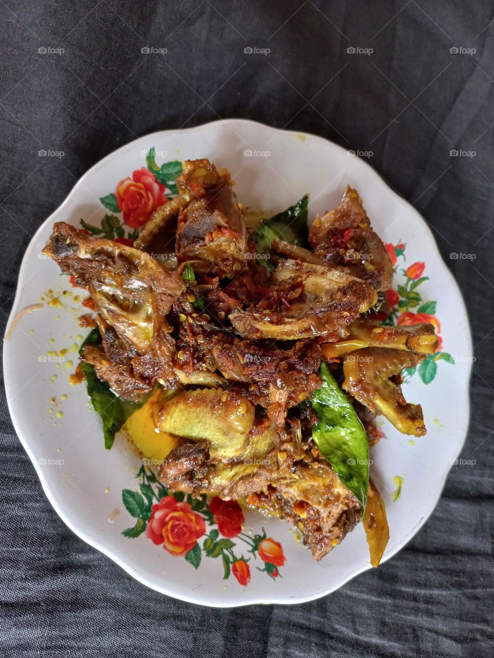 This is a dove meat dish that is ready to be served