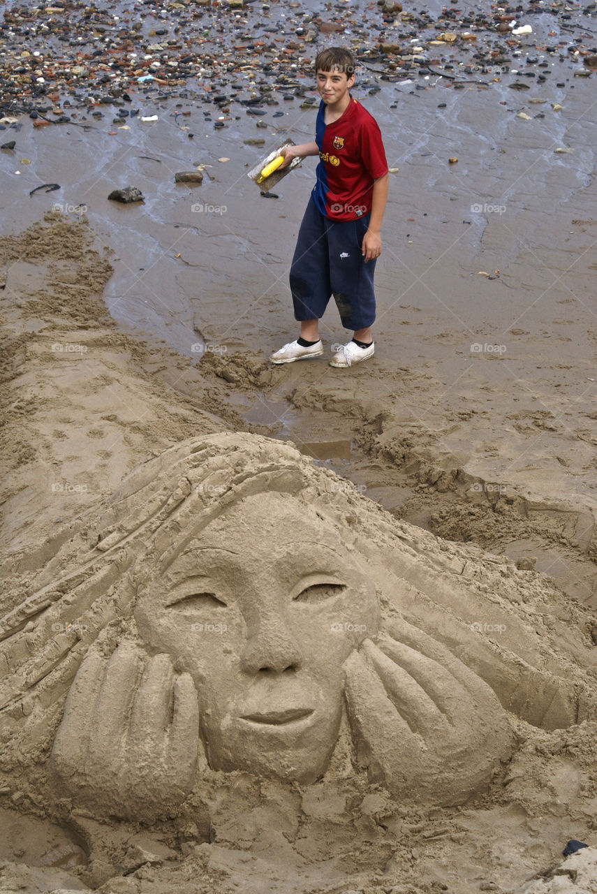 london england fun sand by lgt41
