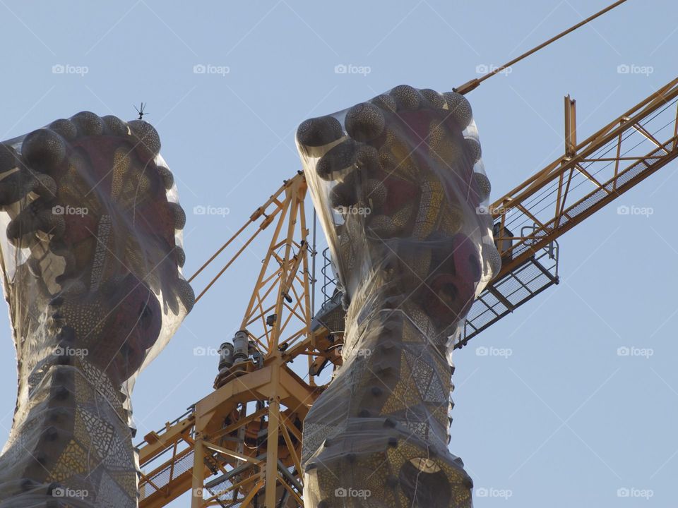 Sagrada Familia. Detalle de las cruces que coronan las torres.