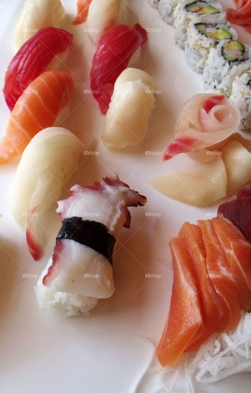 Sashimi, sushi