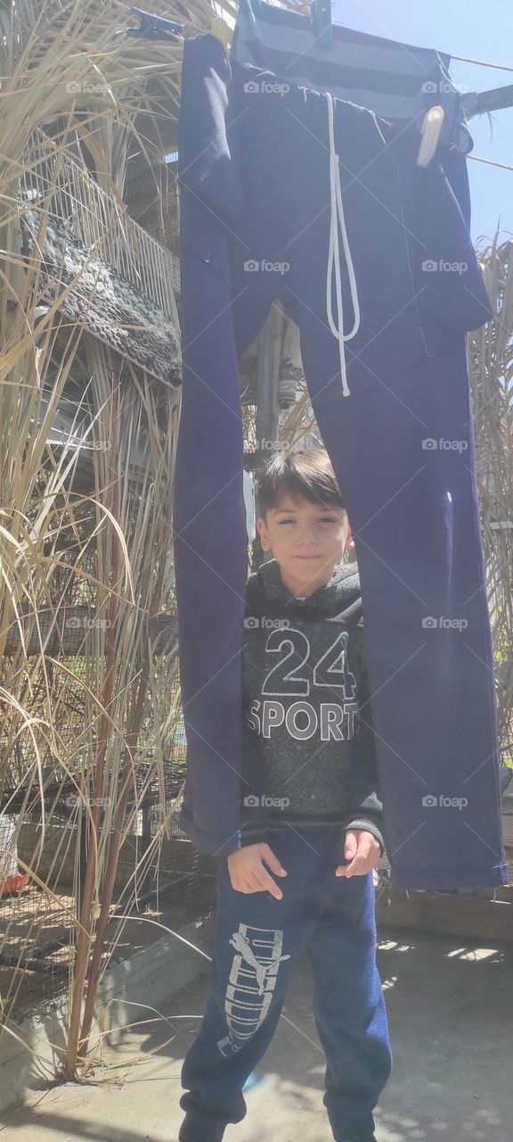 What does this little boy picture mean?