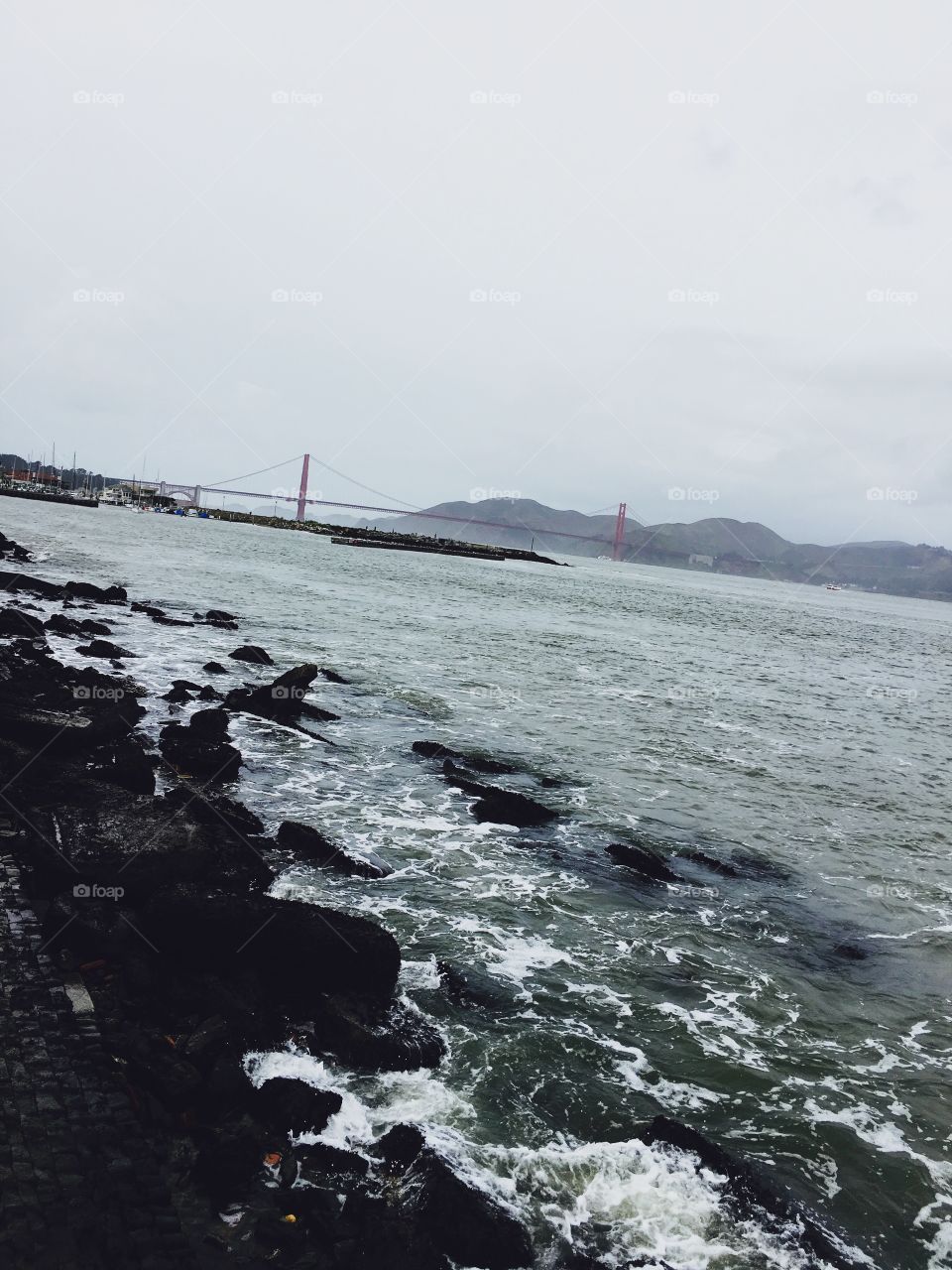 View of Golden Gate Bridge 