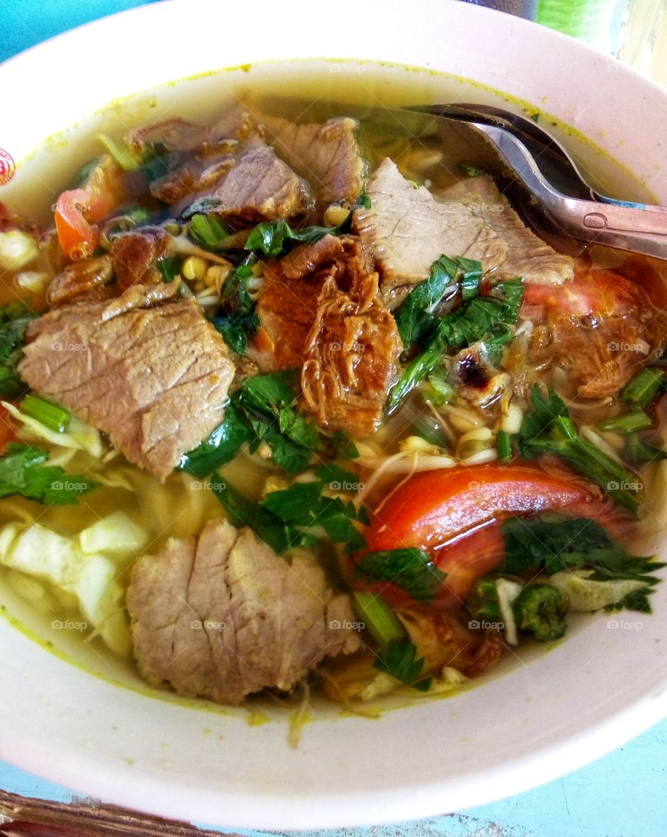 we usually eat Soto for breakfast or dinner. Indonesia has various kinds of Soto. It is tasty with savory taste. We often eat Soto with fried Tempeh, perkedel (from potato), krupuk, or karak (rice crackers).
