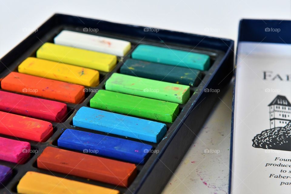 Faber Castel colroful pastels