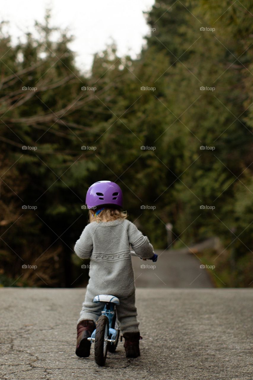 childhood memories is  precious . bicycle riding is a great part of our childhood. So we should have our childhood bicycle riding picture with friends and family .