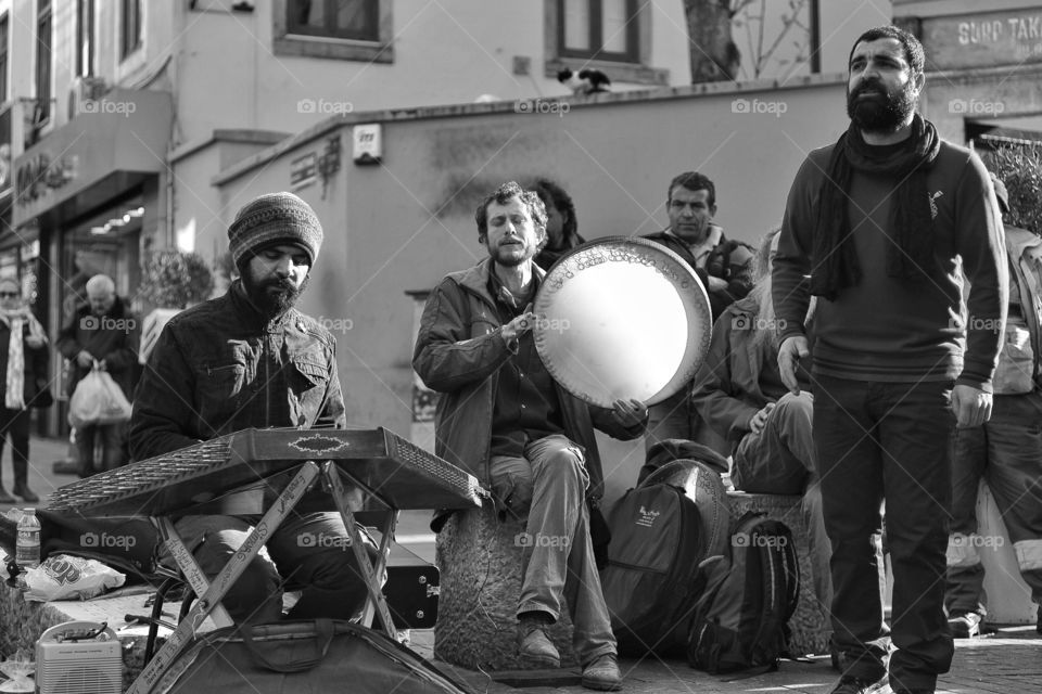 Music of the street. Street musicians in Istanbul