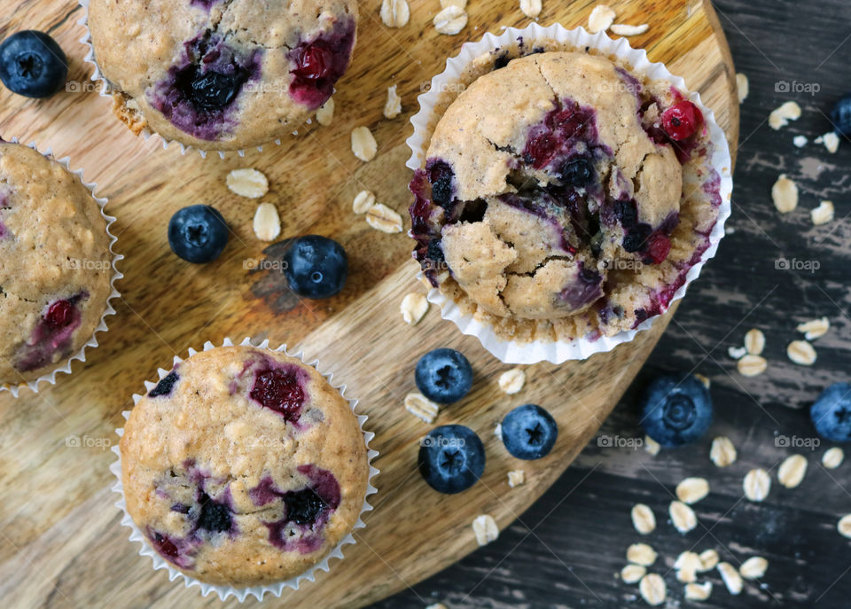 Oatmeal Berry Muffins