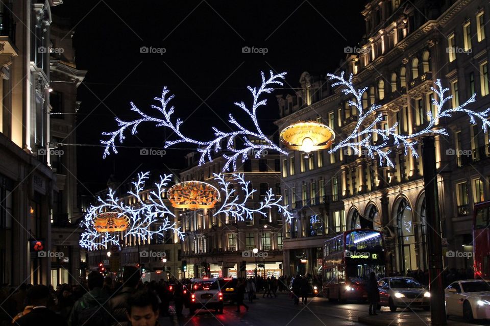city london united kingdom christmas by Balloo