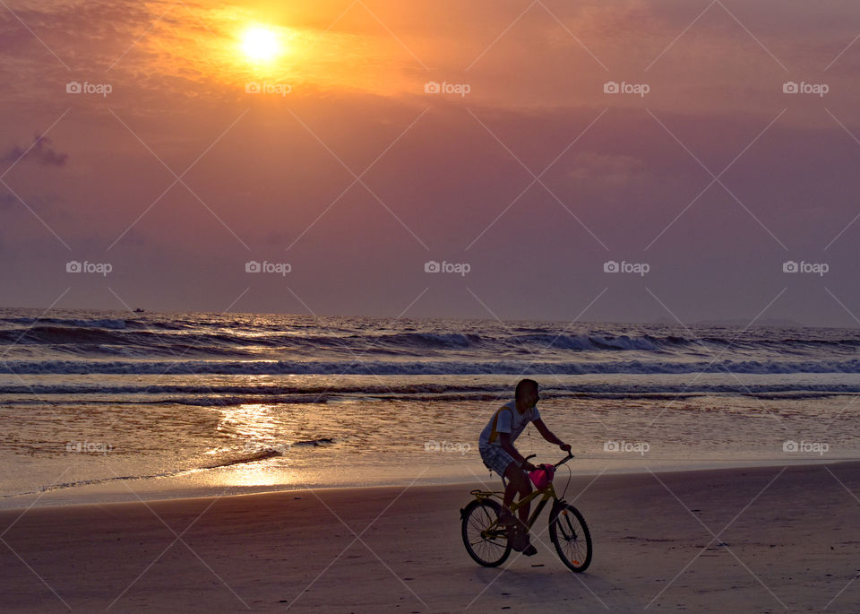 sunset and sea.. my favourite waterscape