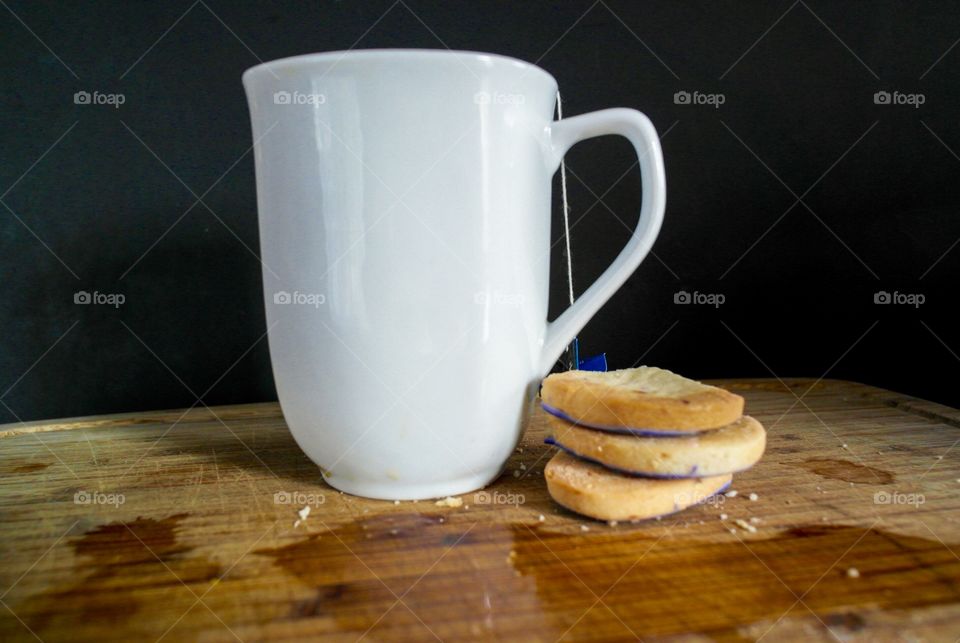 Tea and biscuits 