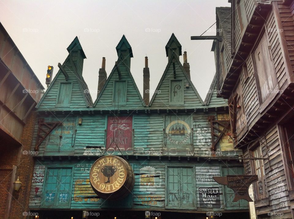 Diagon alley