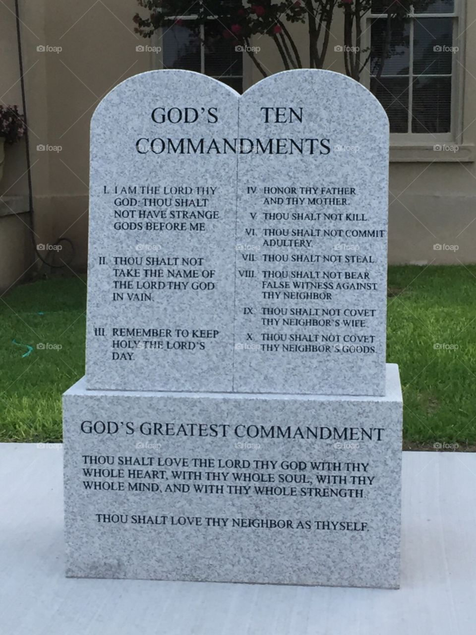 Ten commandment 
